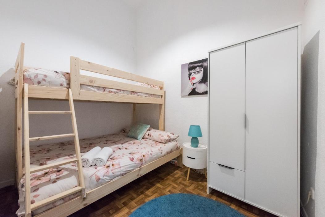 M&F Apartaments Chueca Madrid Dış mekan fotoğraf