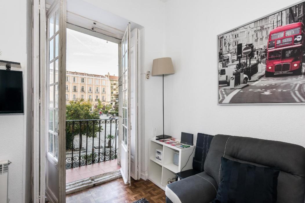 M&F Apartaments Chueca Madrid Dış mekan fotoğraf