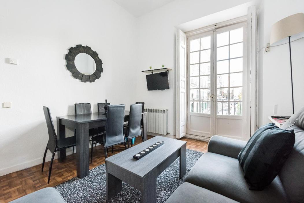 M&F Apartaments Chueca Madrid Dış mekan fotoğraf